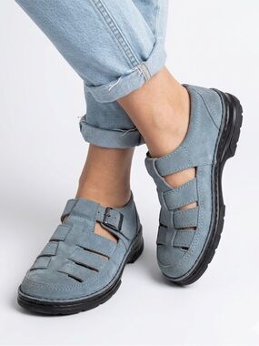 Footprints by Birkenstock Fisherman Sandals | Blue Suede | Size 38